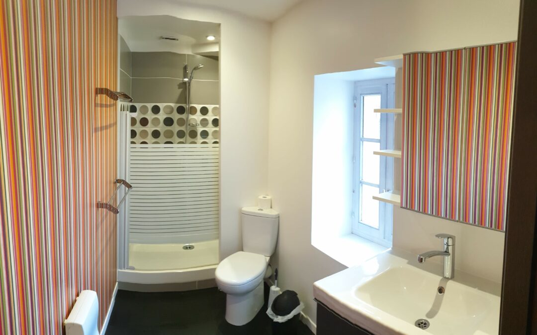 Gîte au Village - Salle de bain étage